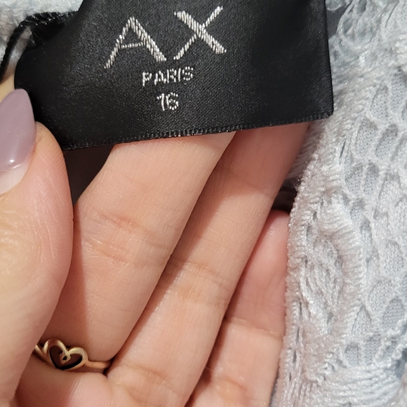 Tulip hem, wrap style bodycon - Picture 2 of 3